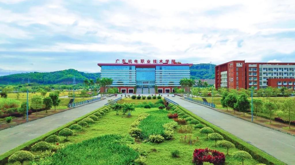 广东机电职业技术学院校园环境