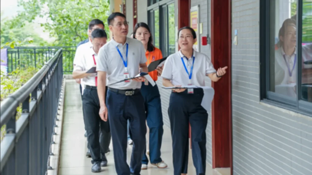 广东岭南职业技术学院校园环境